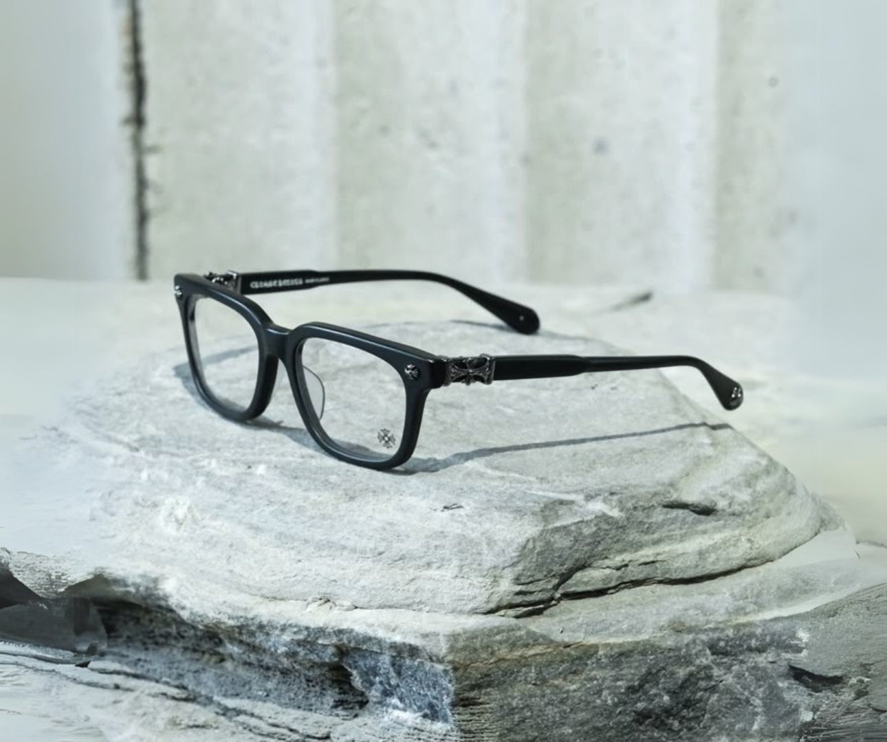 The Crown Cross Glasses