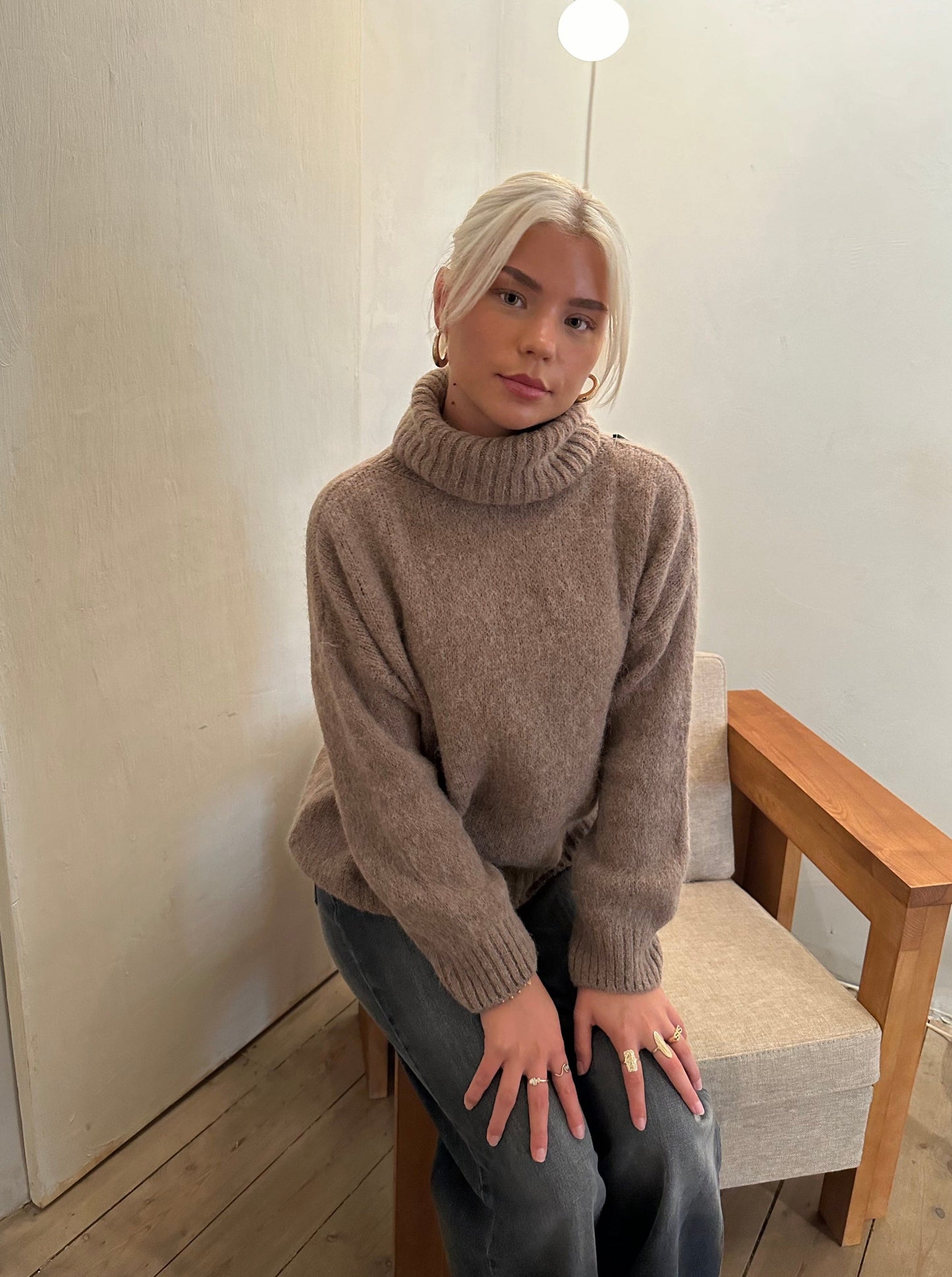 Idun knit sweater with turtleneck - Brown