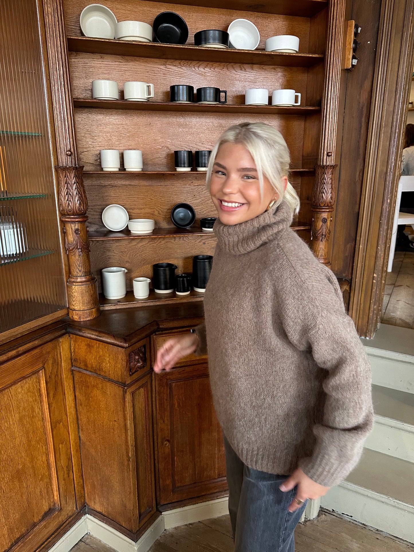 Idun knit sweater with turtleneck - Brown