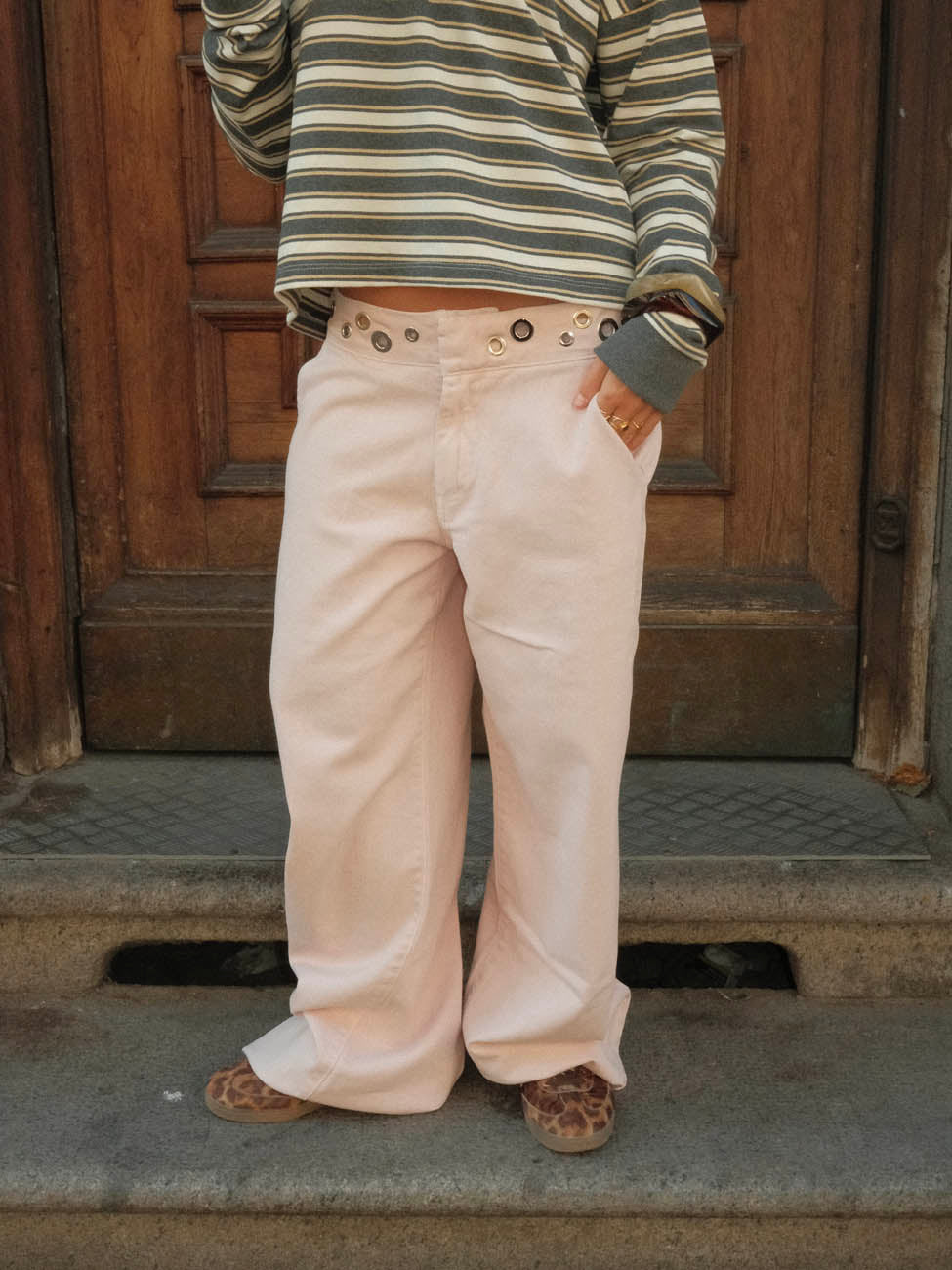 Tanija jeans with ring details - Light pink