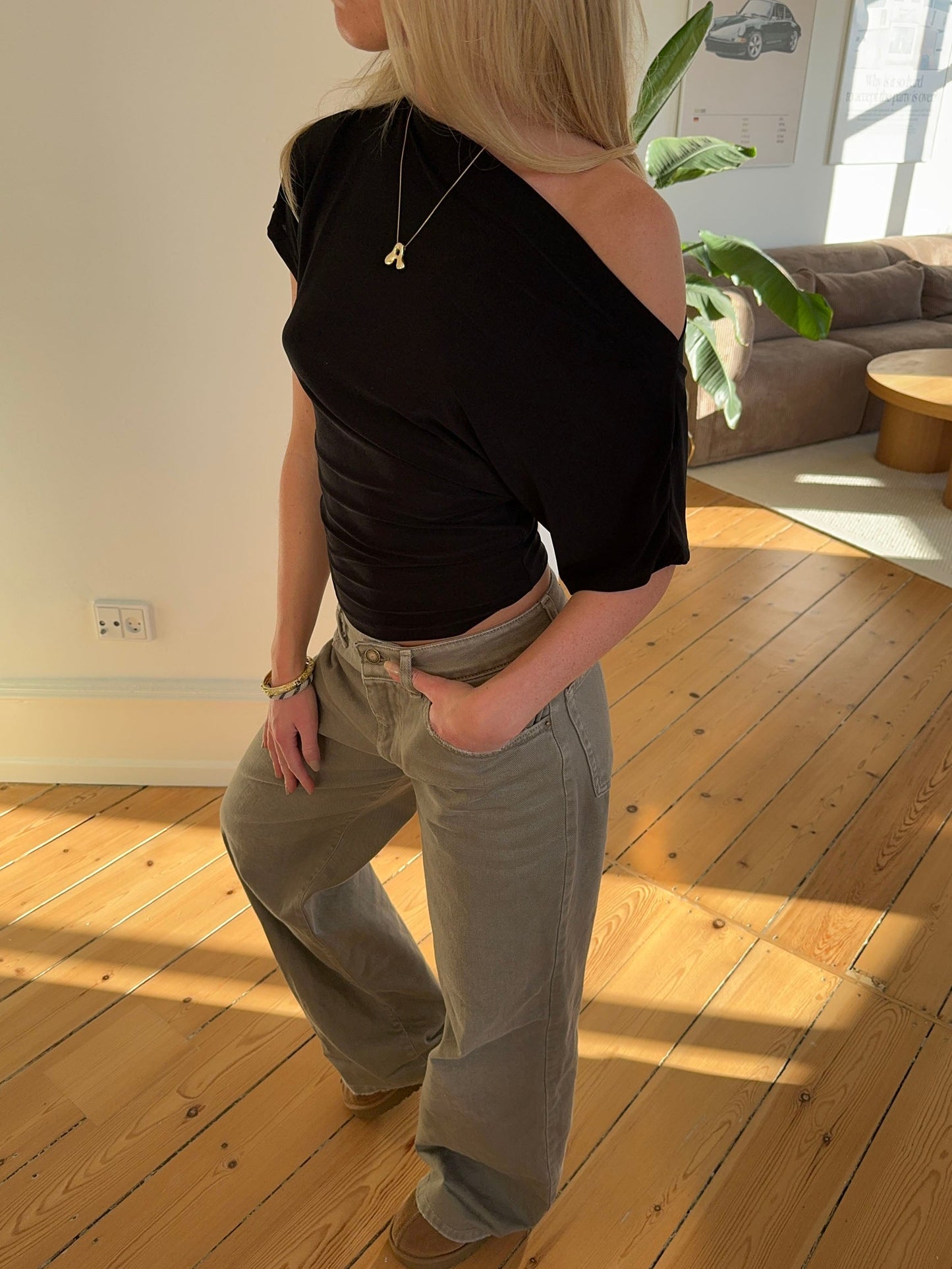 Florine fitted t-shirt - Black